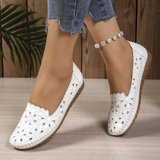 👣 Fáradt lábak? Többé nem! Áttört, szellős lapos cipő nőknak. 🍃💨